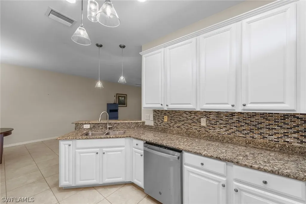 21800 Belvedere Lane Estero FL 33928