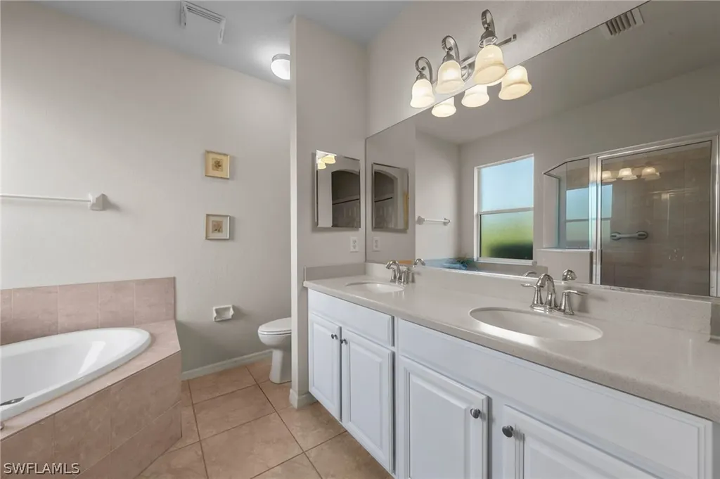 21800 Belvedere Lane Estero FL 33928