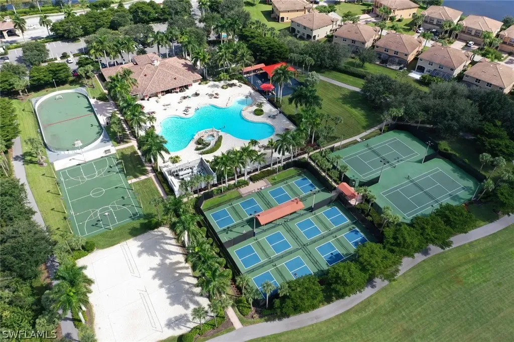 21800 Belvedere Lane Estero FL 33928