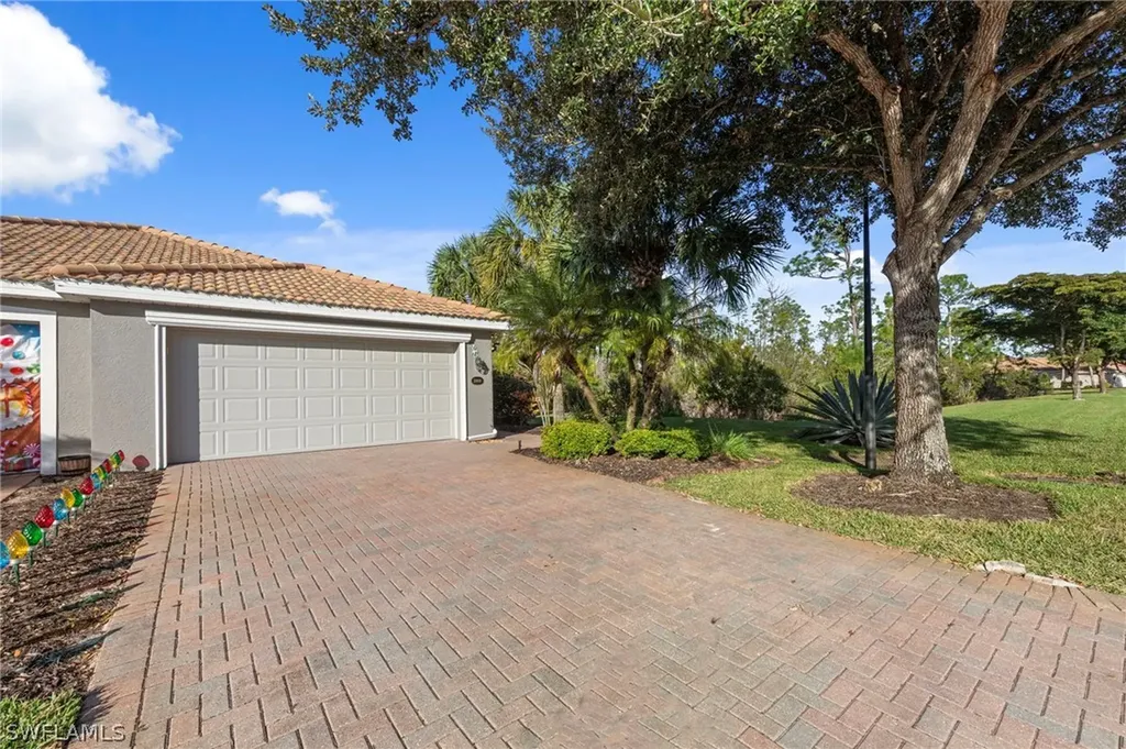 21800 Belvedere Lane Estero FL 33928