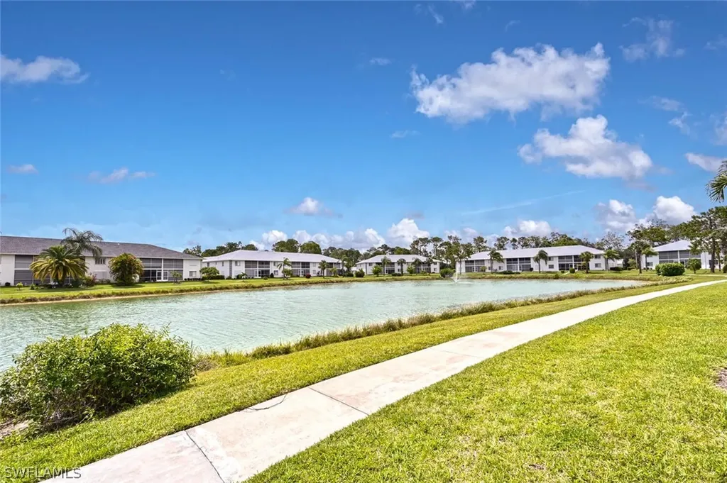 515 Gabriel Circle Naples FL 34104