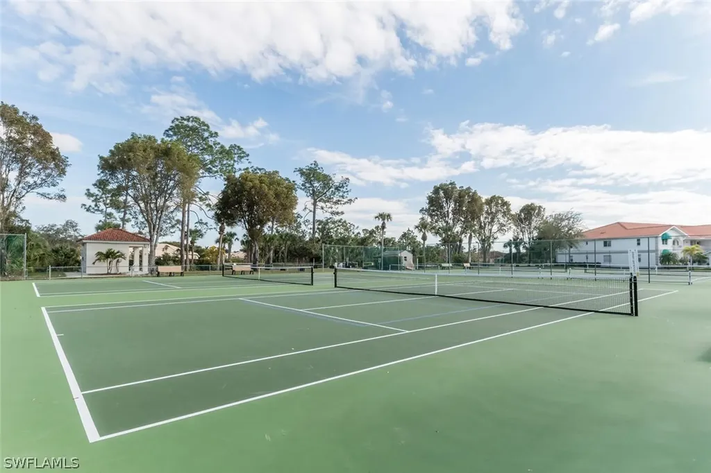 515 Gabriel Circle Naples FL 34104