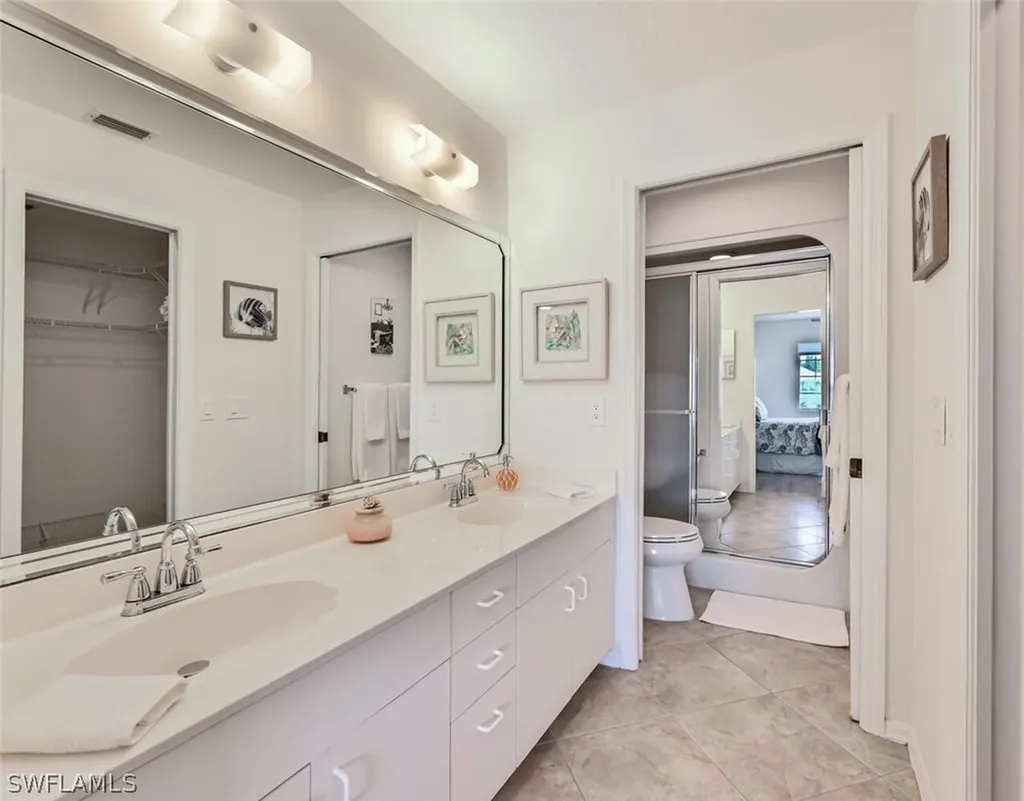 515 Gabriel Circle Naples FL 34104