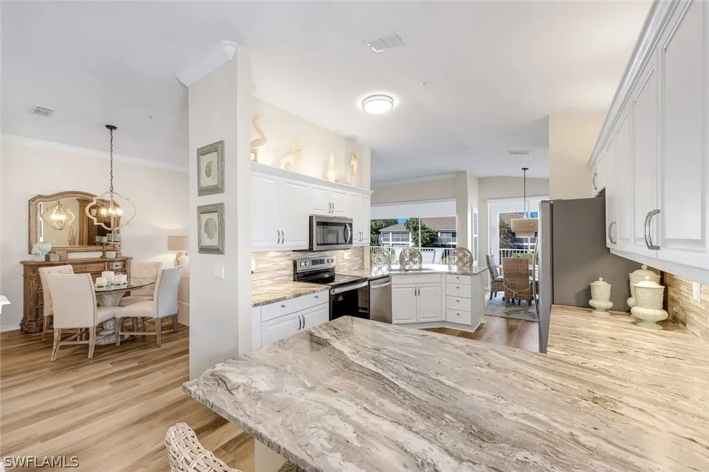 6879 Redbay Park Road Naples FL 34109