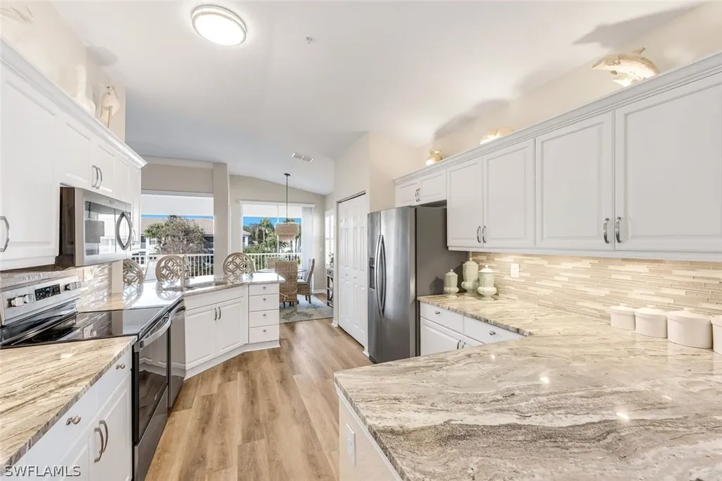 6879 Redbay Park Road Naples FL 34109