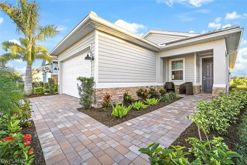 16802 Seasons Coast Drive Bonita Springs FL 34135