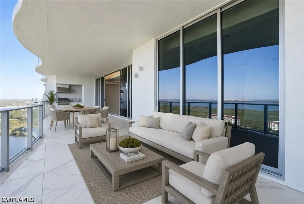 4810 Pelican Colony Bonita Springs FL 34134