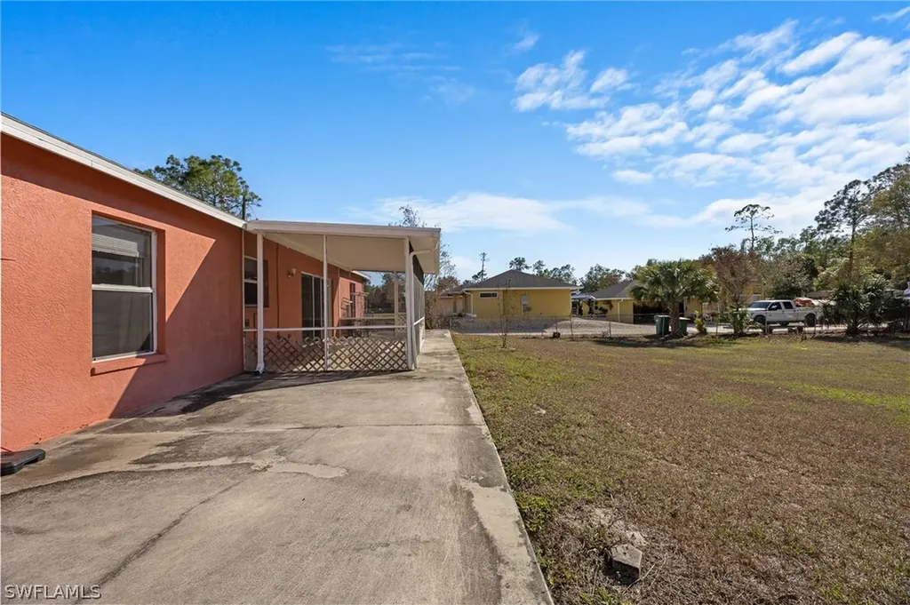 341 Everglades Boulevard S Naples FL 34117