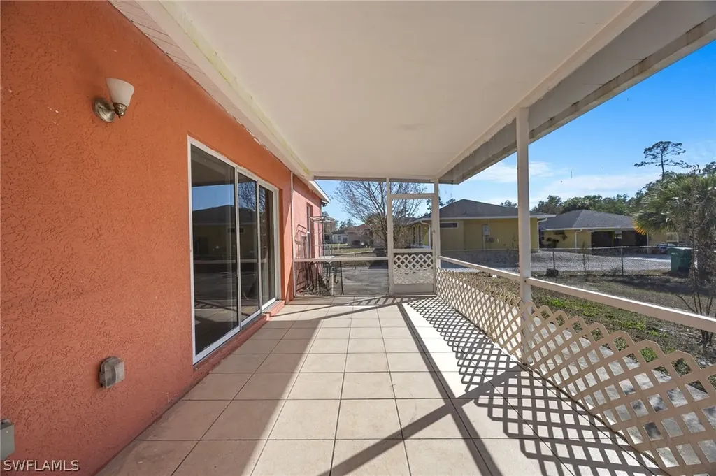 341 Everglades Boulevard S Naples FL 34117