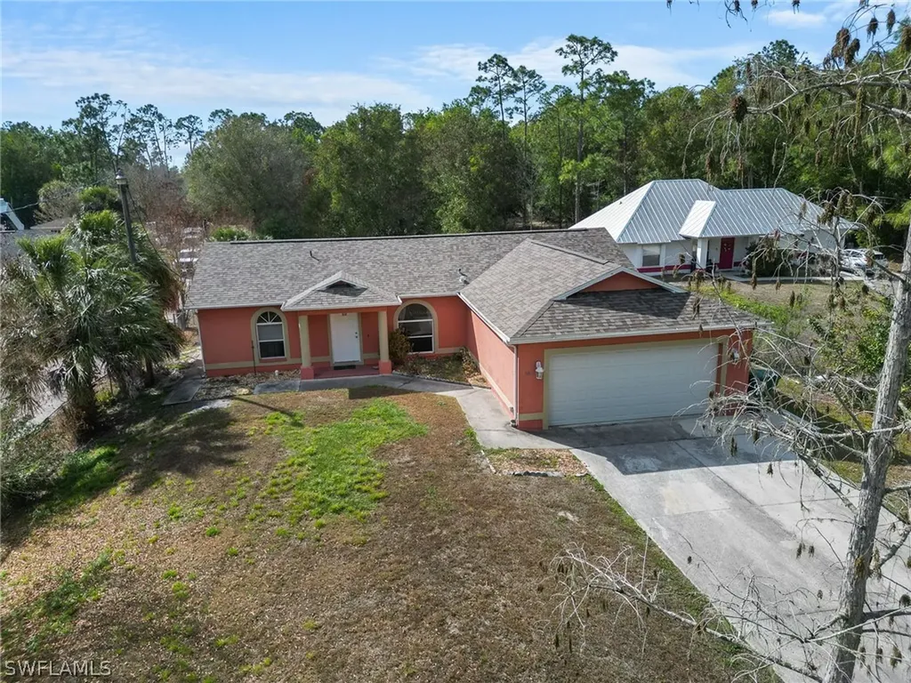 341 Everglades Boulevard S Naples FL 34117
