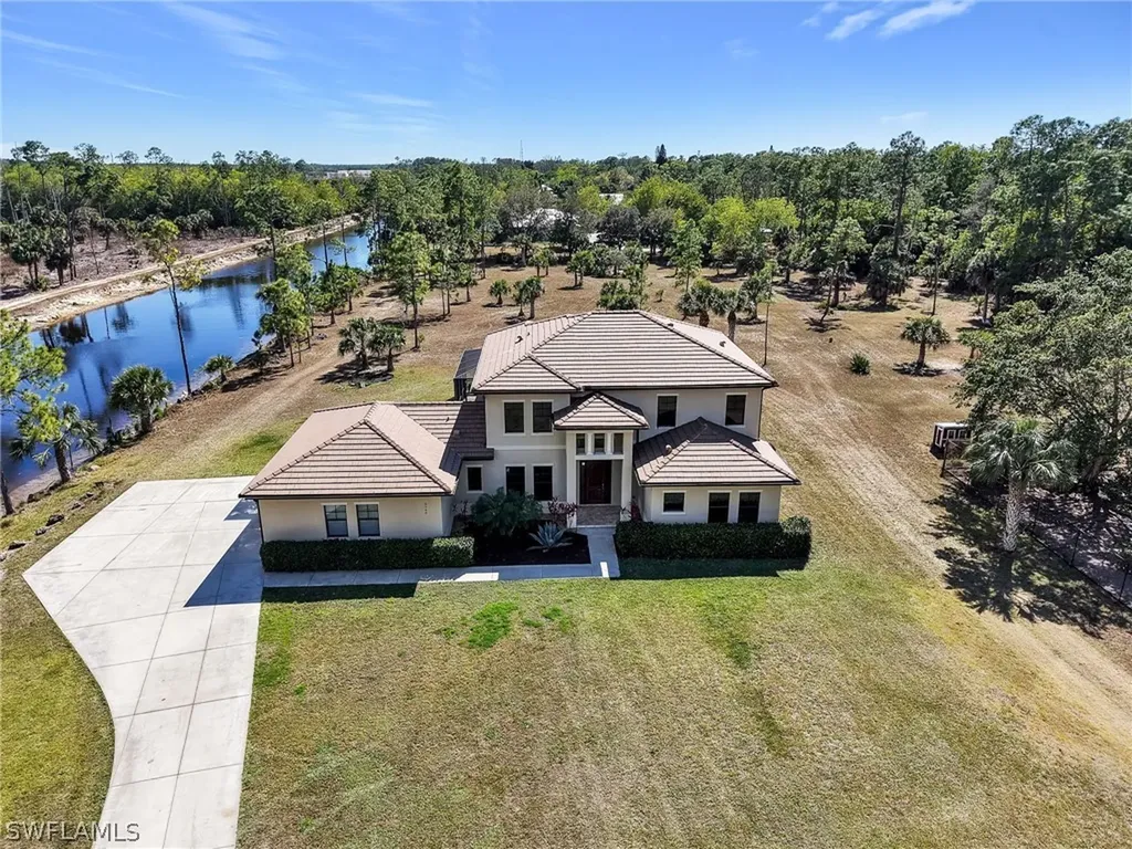 3160 27th Avenue SW Naples FL 34117