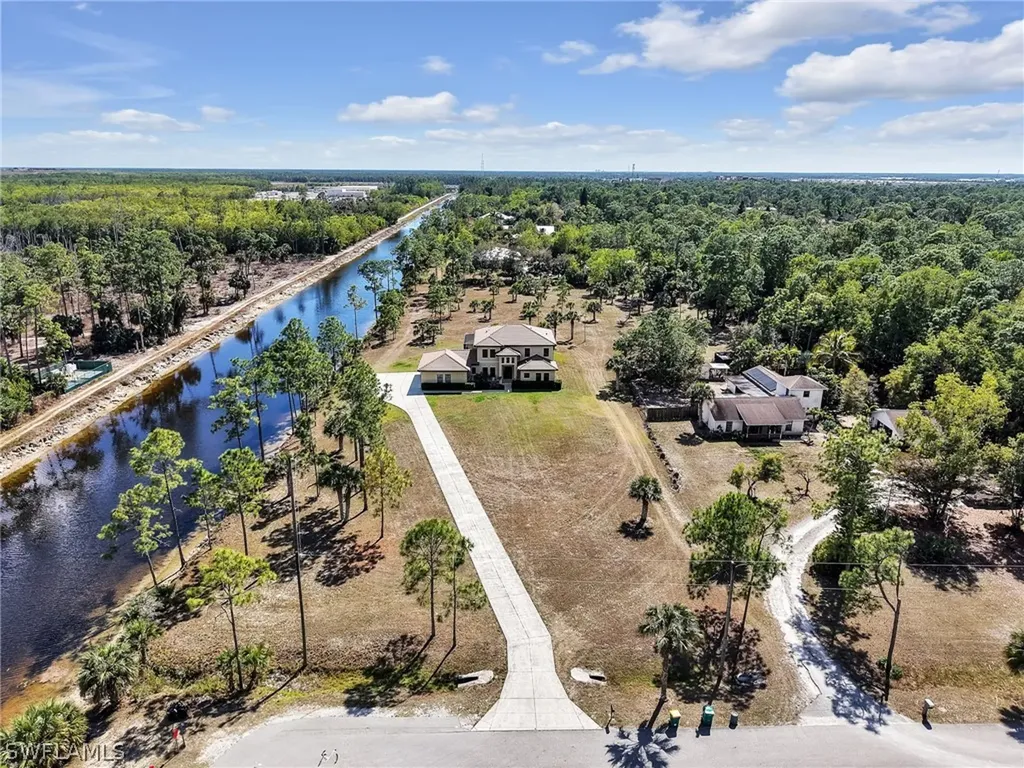 3160 27th Avenue SW Naples FL 34117