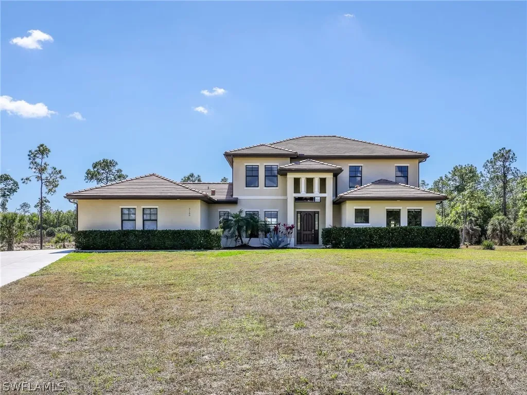 3160 27th Avenue SW Naples FL 34117