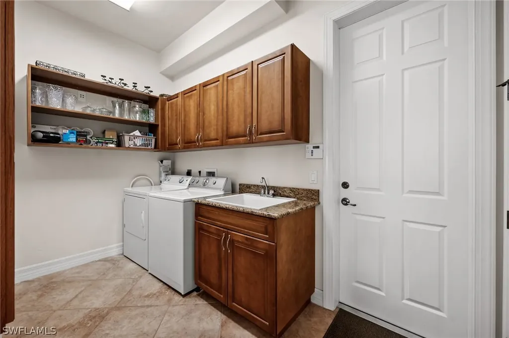 2801 SW 33rd Street Cape Coral FL 33914