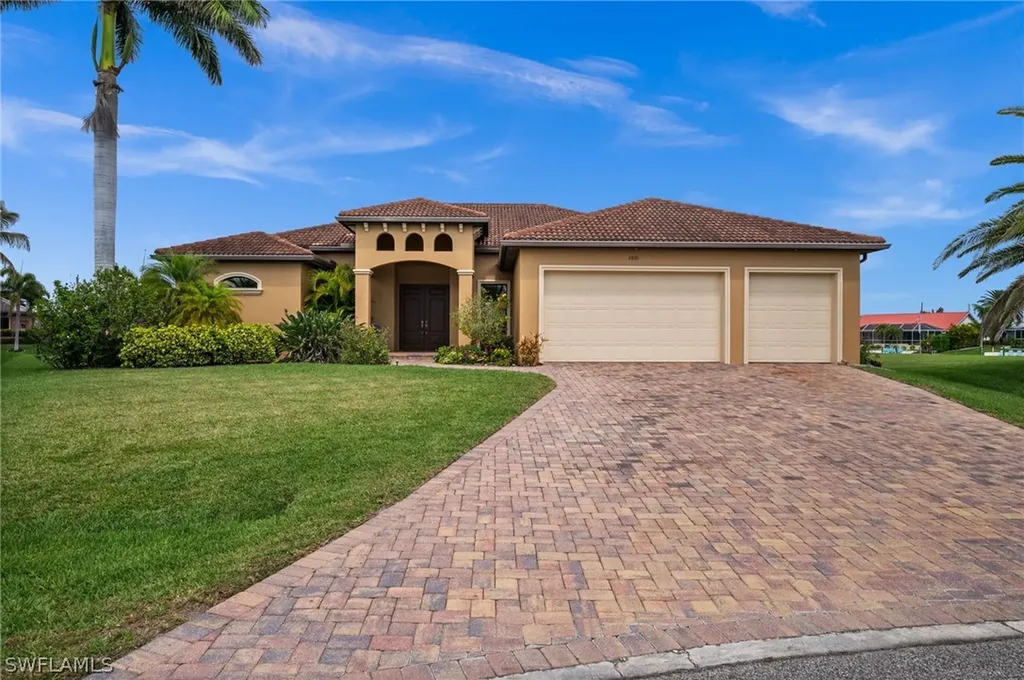 2801 SW 33rd Street Cape Coral FL 33914