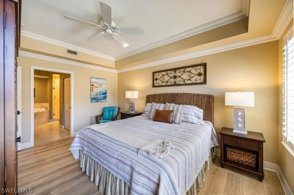 410 Bayfront Place Naples FL 34102
