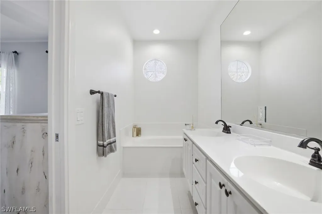 3542 Zanzibar Way Naples FL 34119