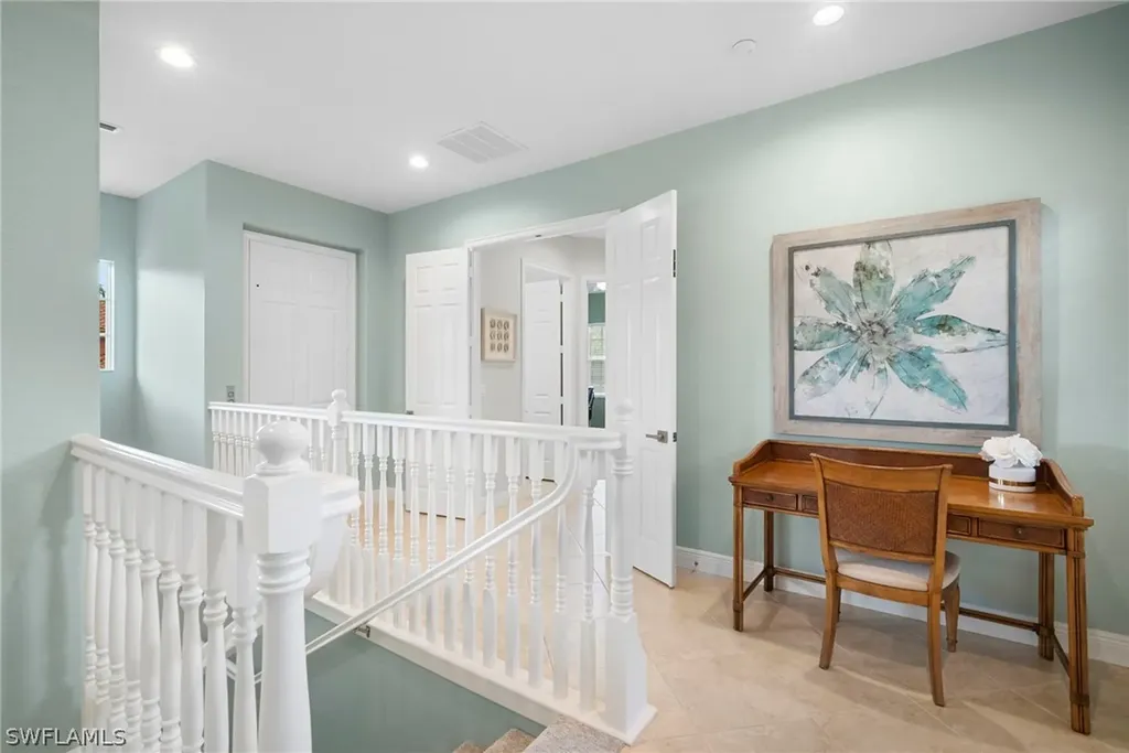 6393 Legacy Circle Naples FL 34113