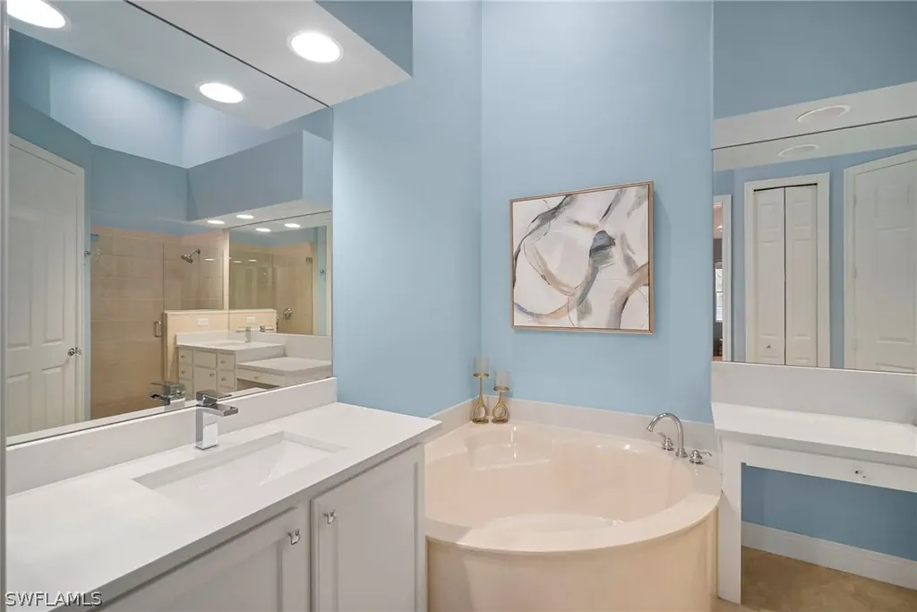 6393 Legacy Circle Naples FL 34113