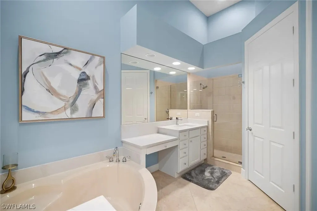 6393 Legacy Circle Naples FL 34113