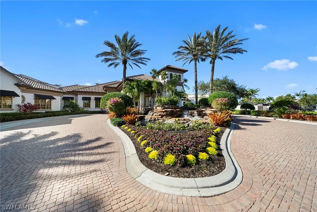 6393 Legacy Circle Naples FL 34113