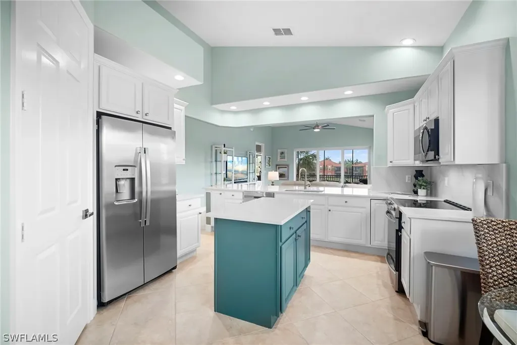 6393 Legacy Circle Naples FL 34113