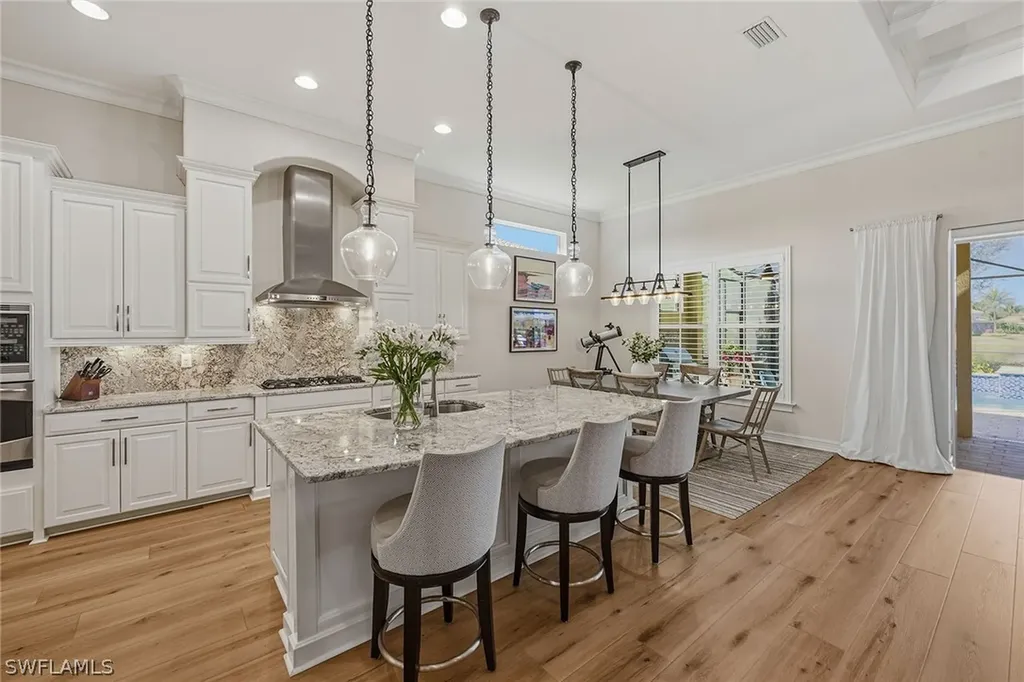 9327 Chiasso Court Naples FL 34114