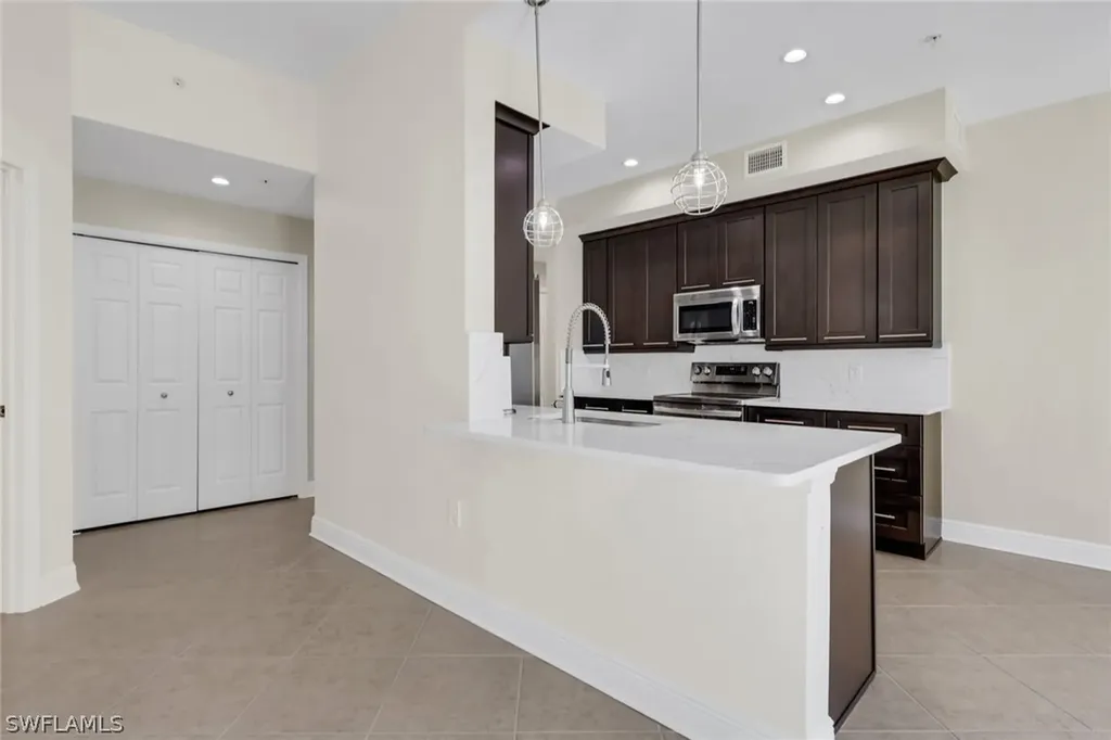 18273 Creekside Preserve Loop Fort Myers FL 33908