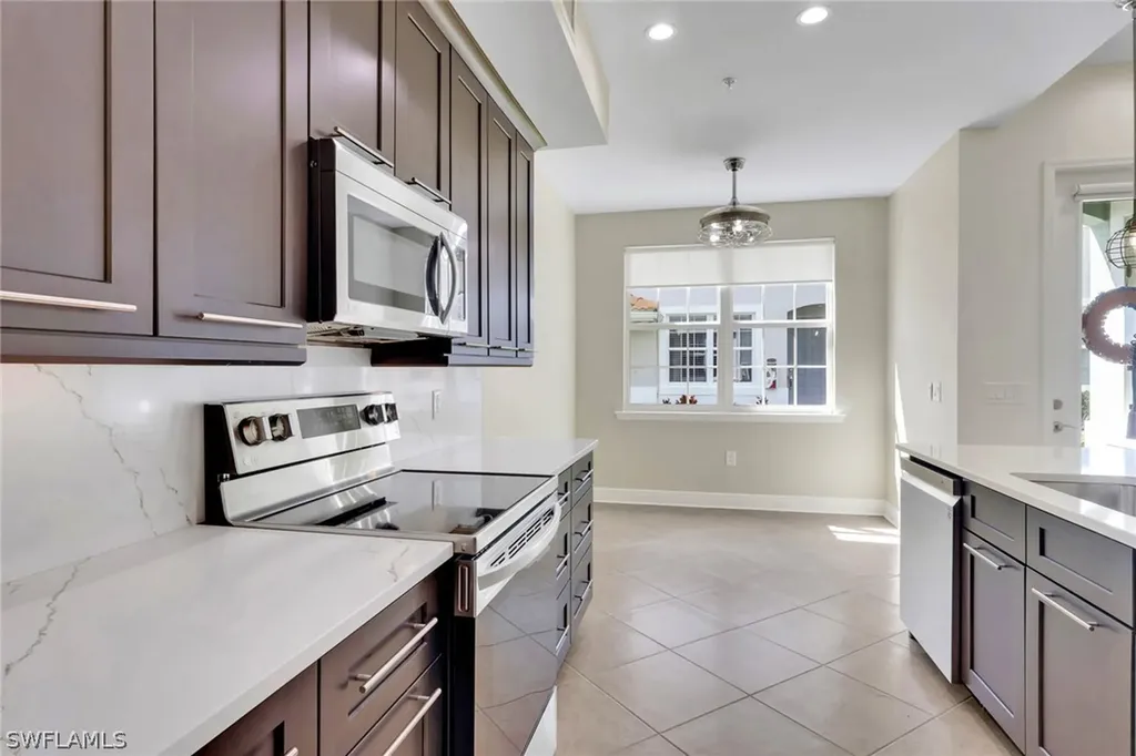 18273 Creekside Preserve Loop Fort Myers FL 33908