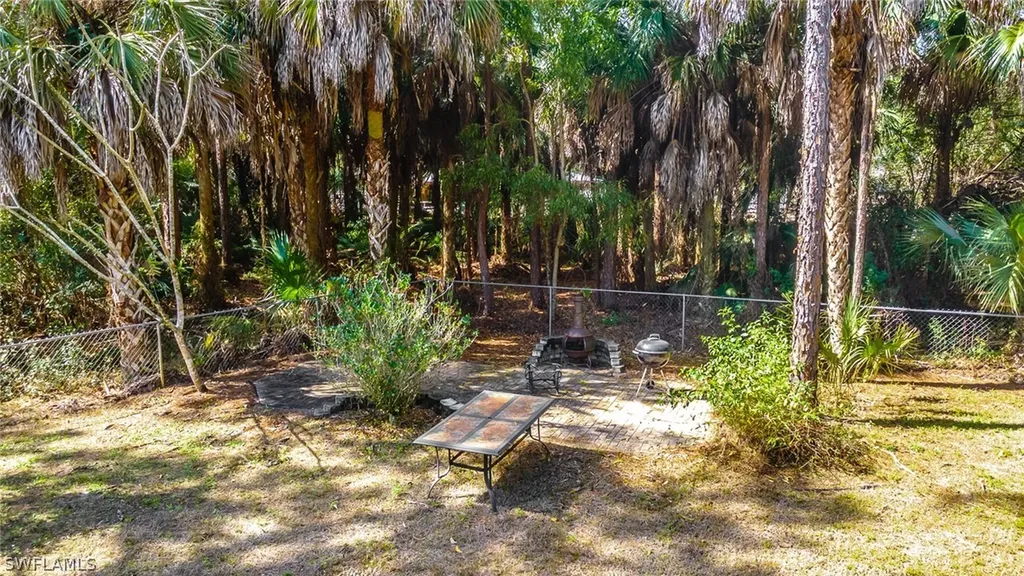 2940 Newman Drive Naples FL 34114