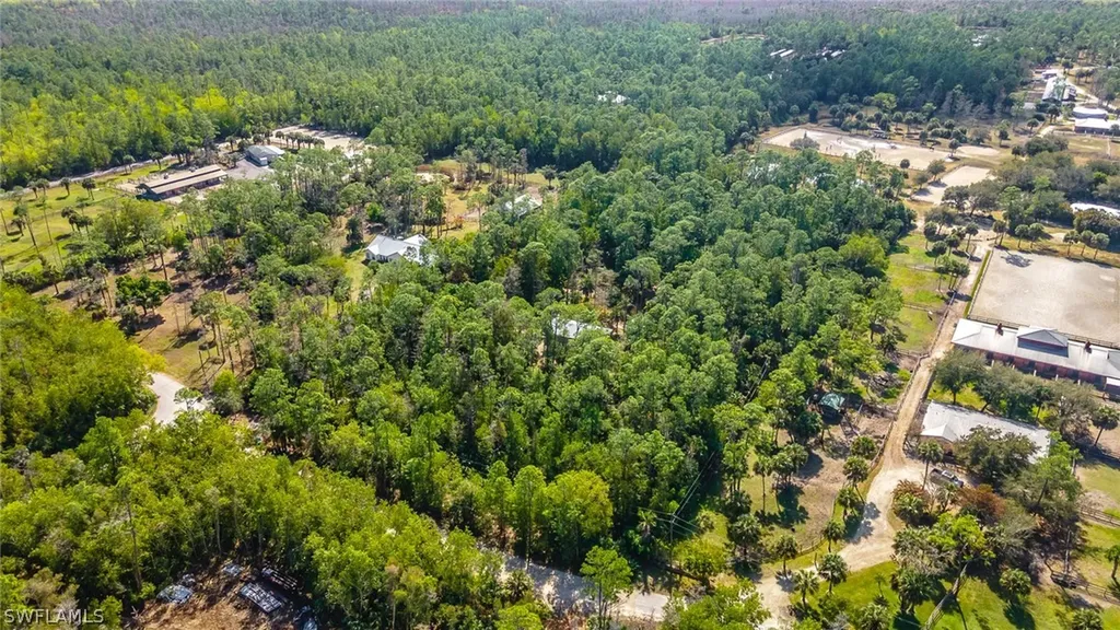2940 Newman Drive Naples FL 34114