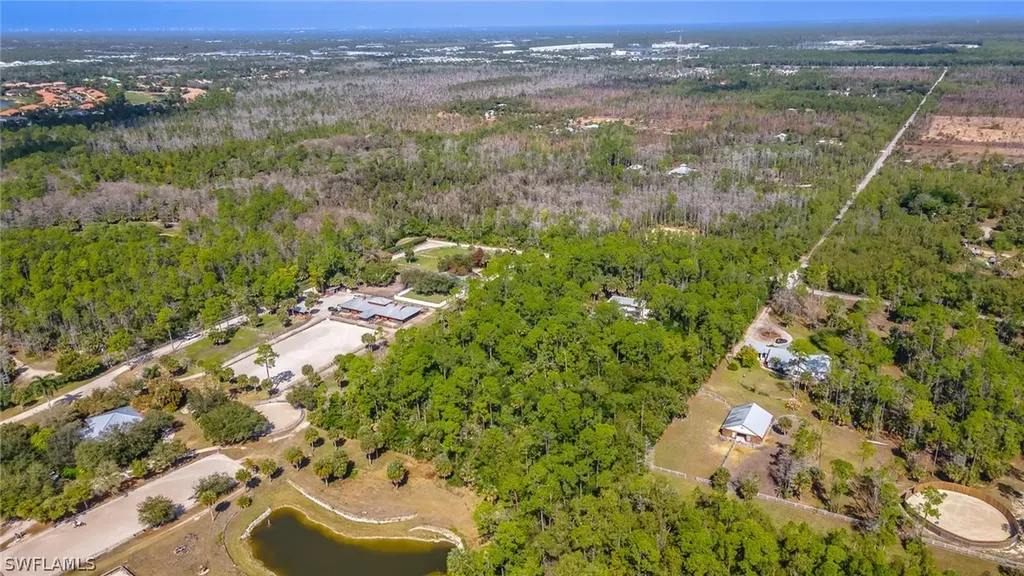 2940 Newman Drive Naples FL 34114