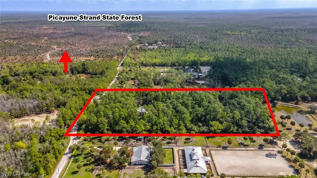 2940 Newman Drive Naples FL 34114
