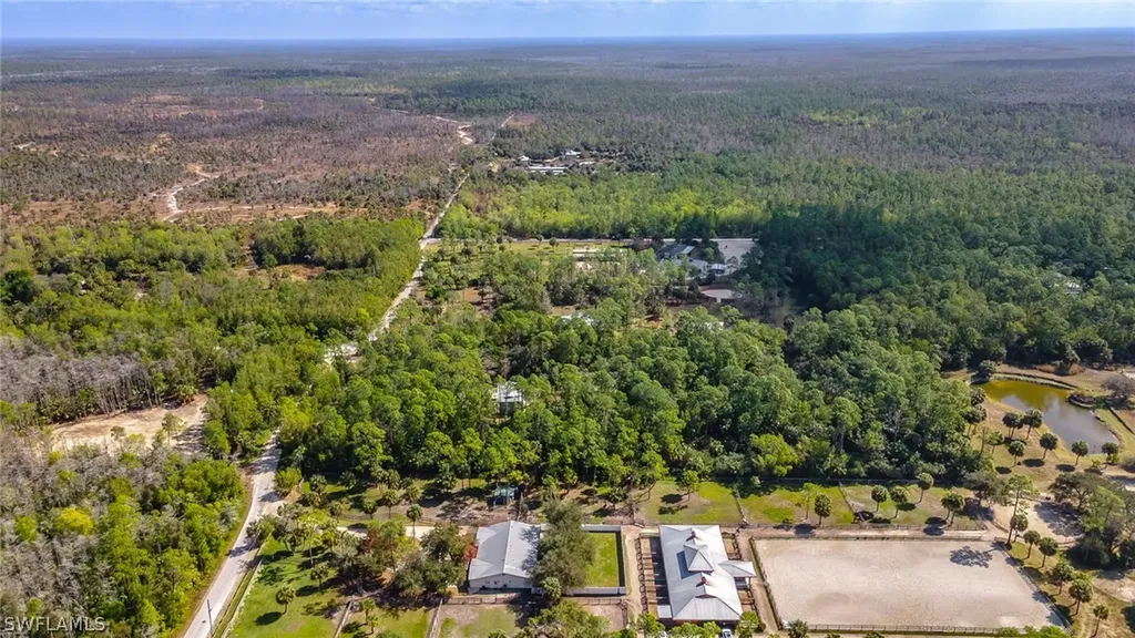 2940 Newman Drive Naples FL 34114