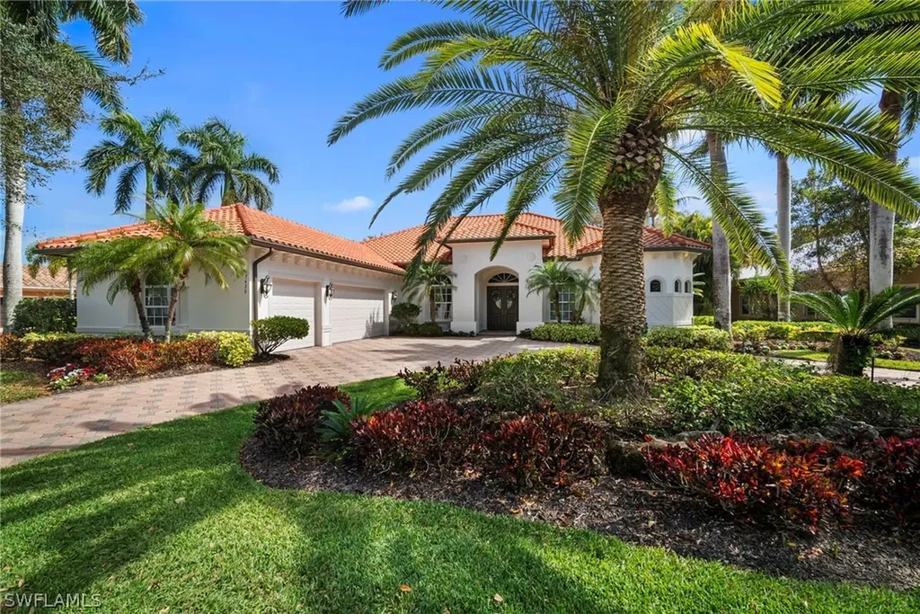 Naples FL, 7620 Palmer Court