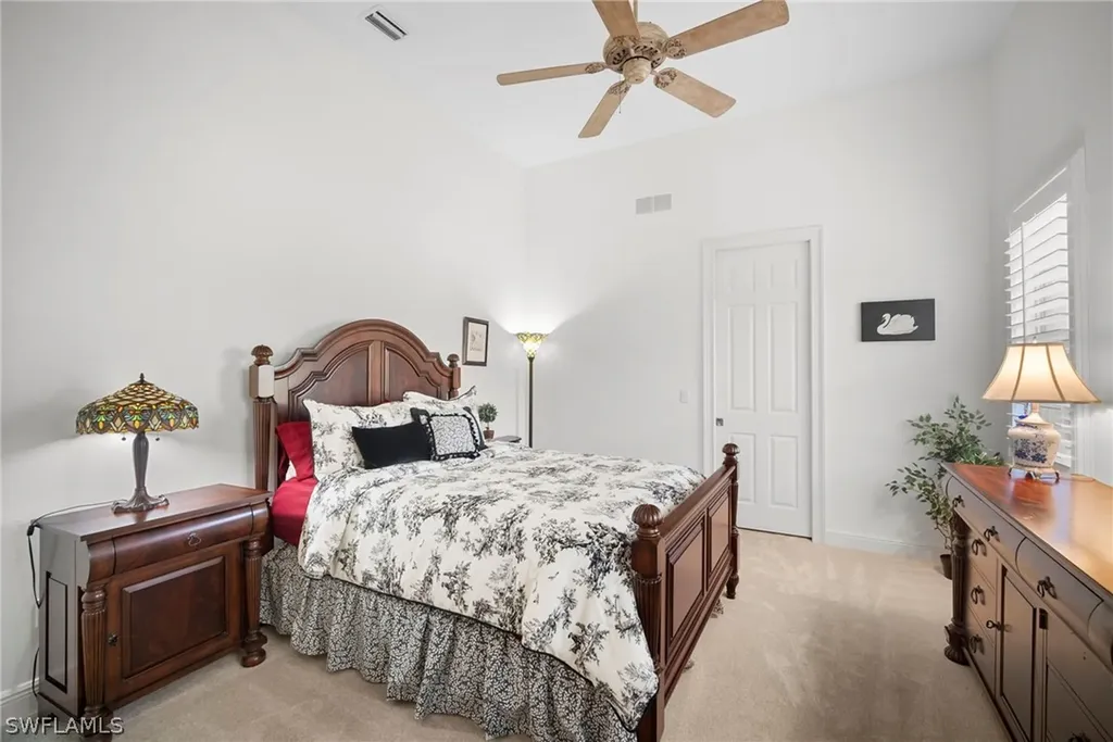 7620 Palmer Court Naples FL 34113