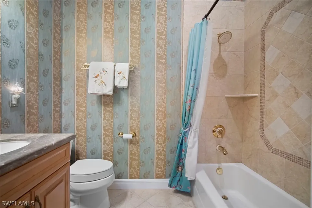 7620 Palmer Court Naples FL 34113