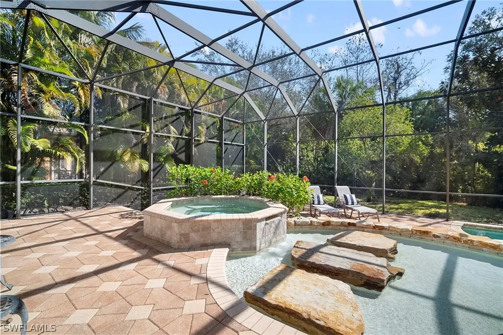 7620 Palmer Court Naples FL 34113