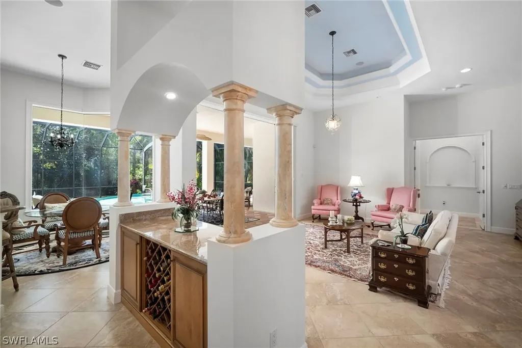 7620 Palmer Court Naples FL 34113