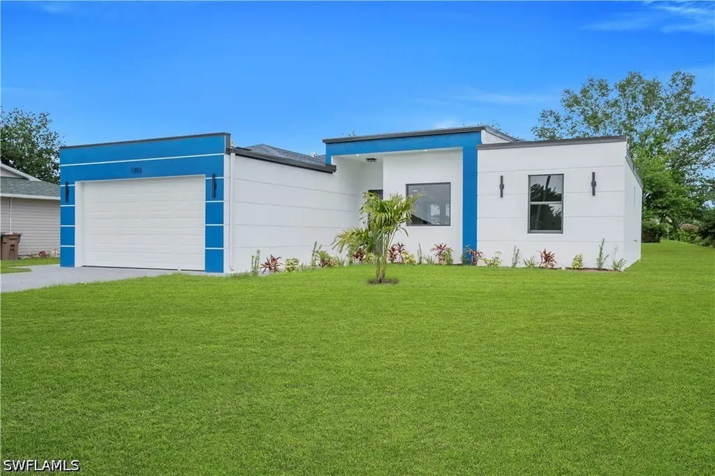 1303 NE 6th Avenue Cape Coral FL 33909