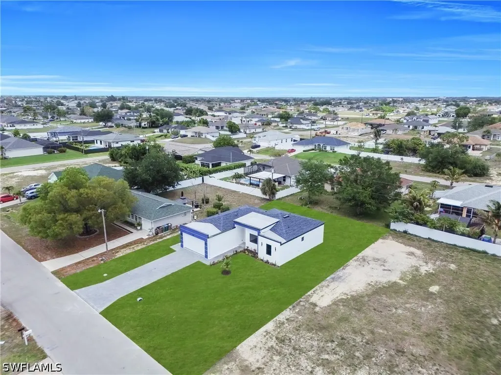 1303 NE 6th Avenue Cape Coral FL 33909