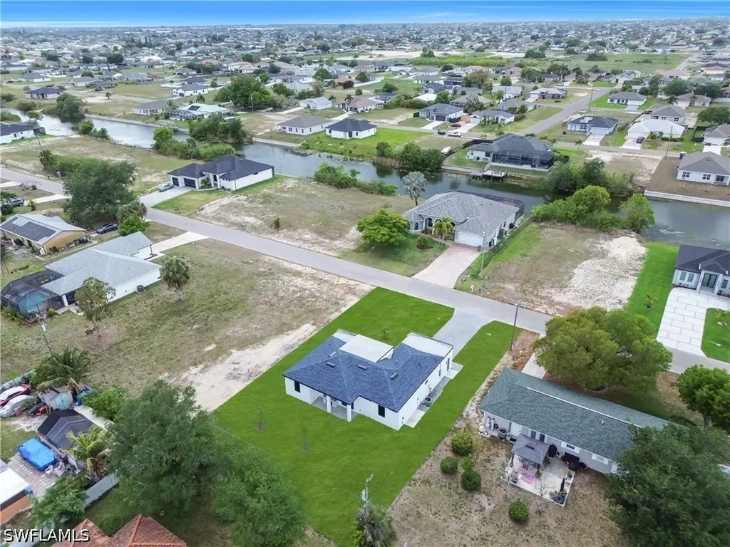1303 NE 6th Avenue Cape Coral FL 33909