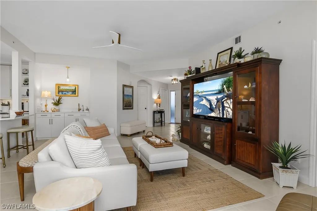 133 Vintage Bay Drive Marco Island FL 34145