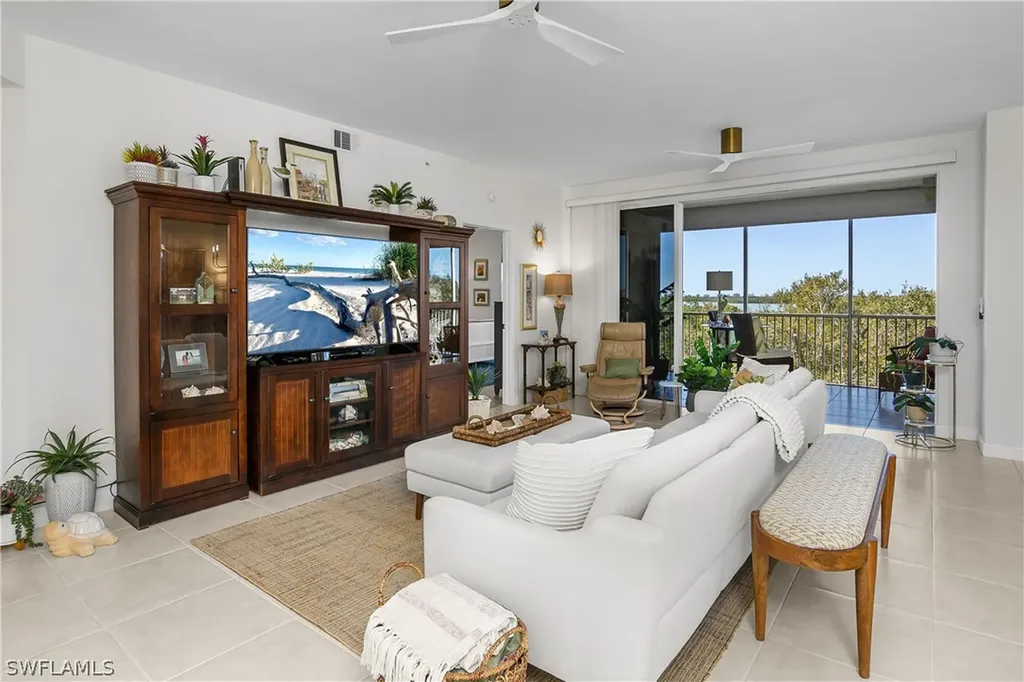 133 Vintage Bay Drive Marco Island FL 34145