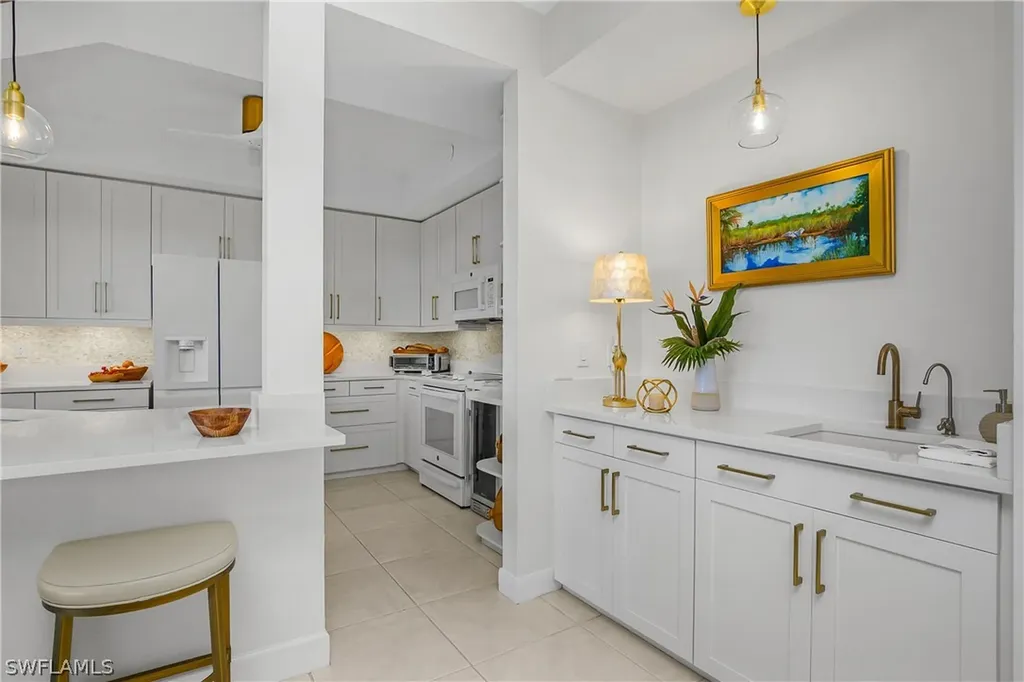 133 Vintage Bay Drive Marco Island FL 34145