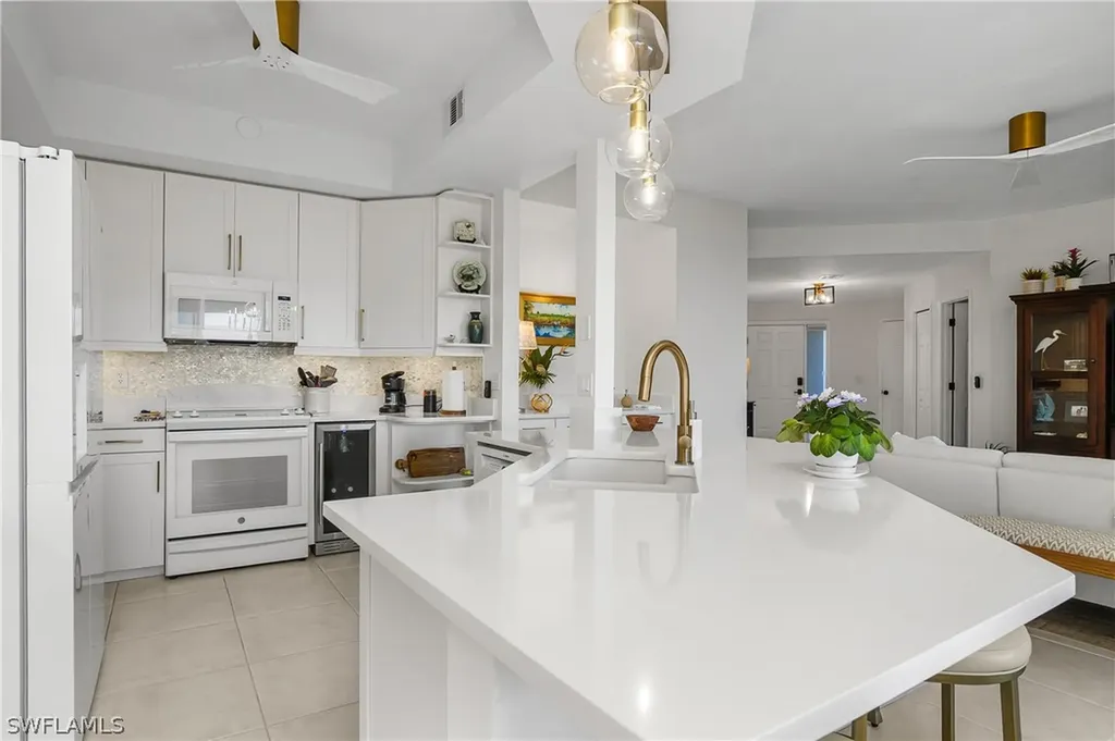 133 Vintage Bay Drive Marco Island FL 34145