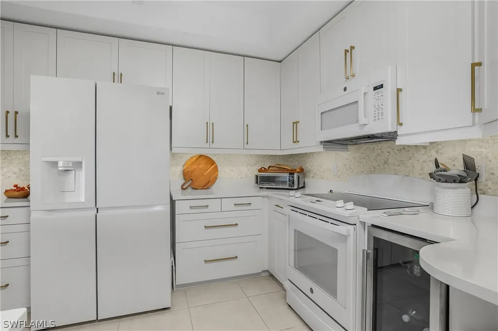 133 Vintage Bay Drive Marco Island FL 34145