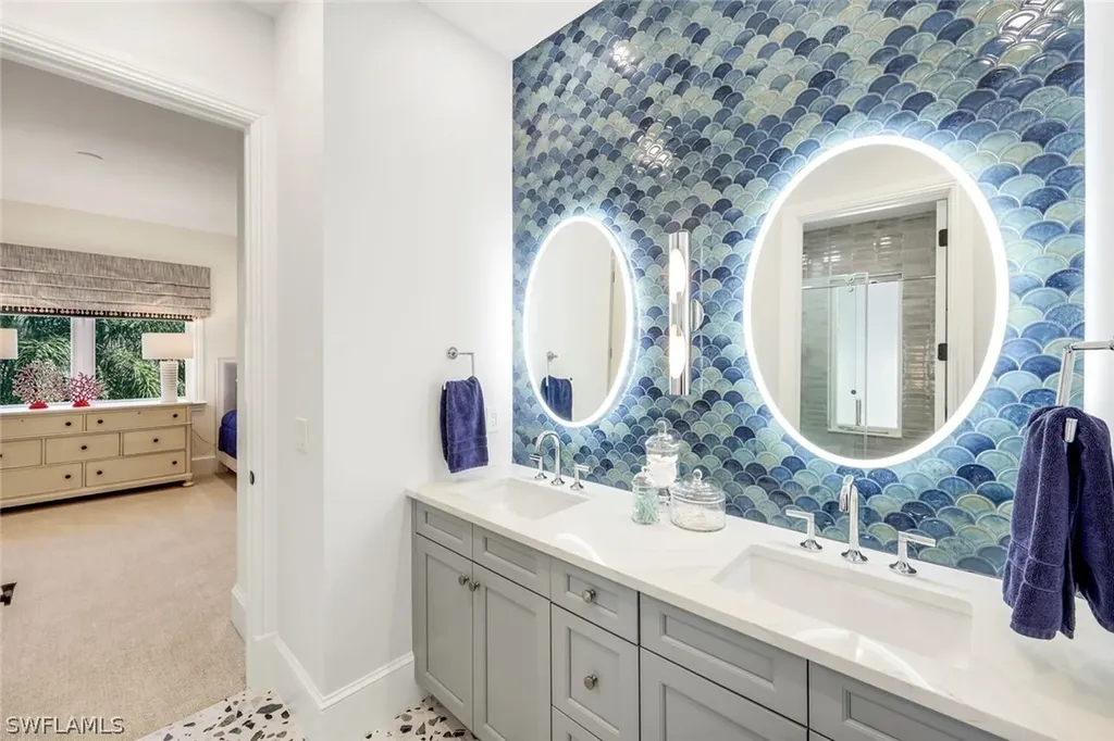 2106 Modena Court Naples FL 34105