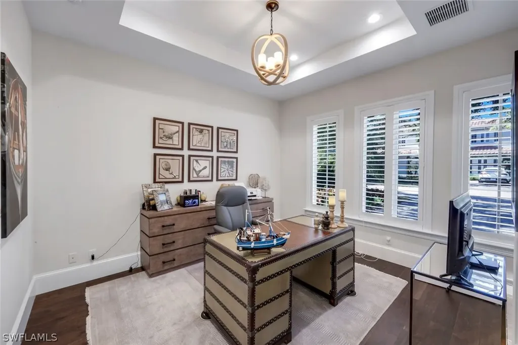2106 Modena Court Naples FL 34105