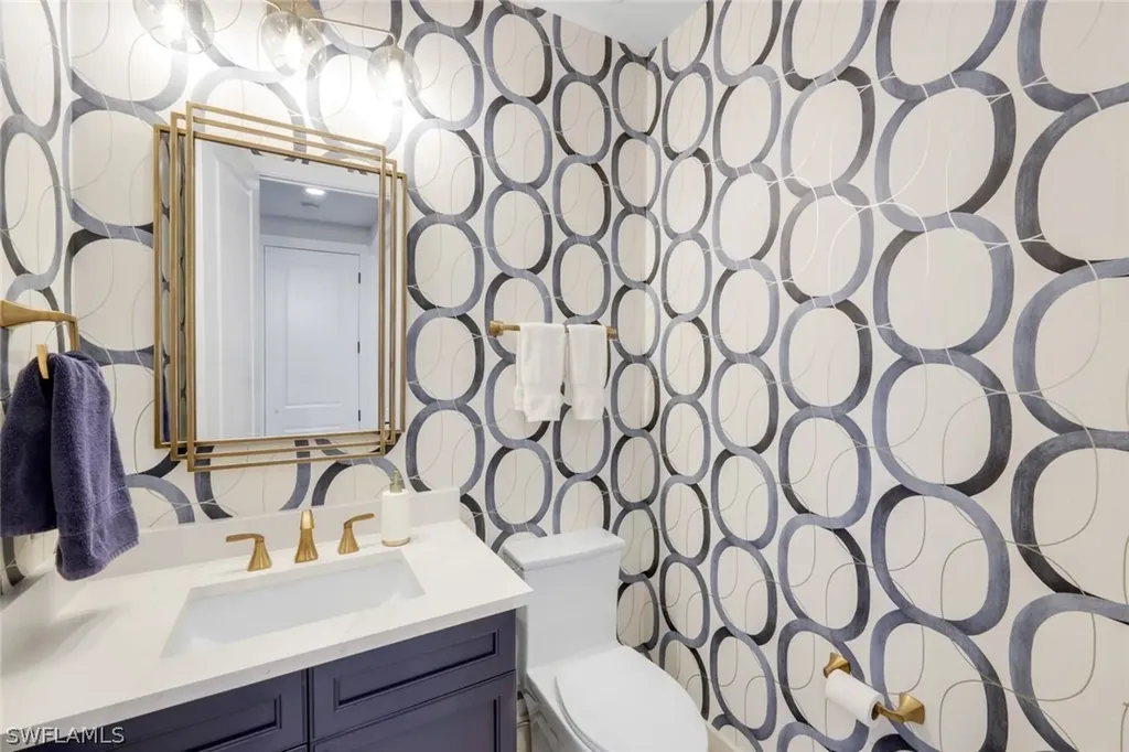 2106 Modena Court Naples FL 34105